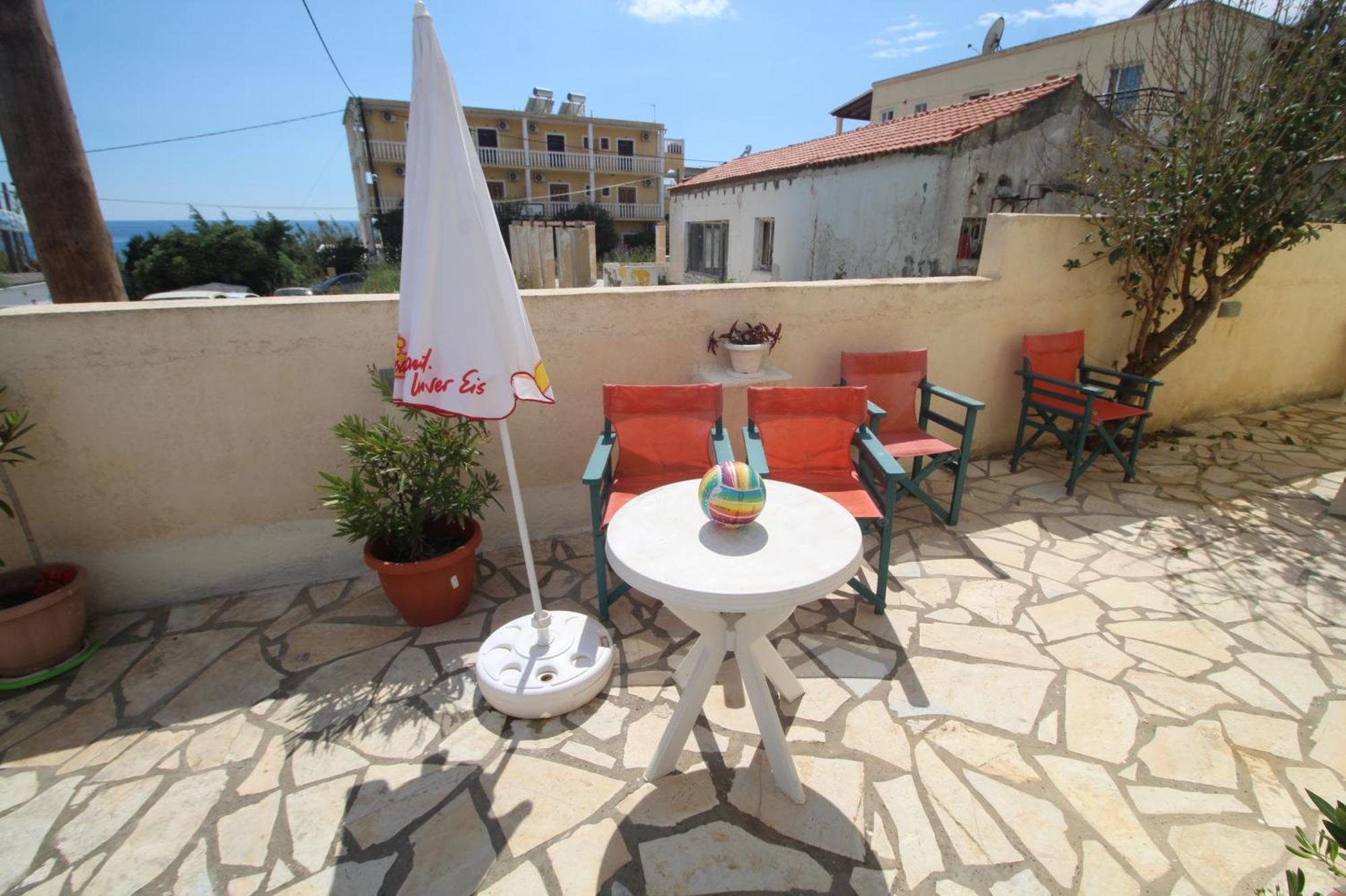 Tony'S Apartments Agios Georgios  Eksteriør billede